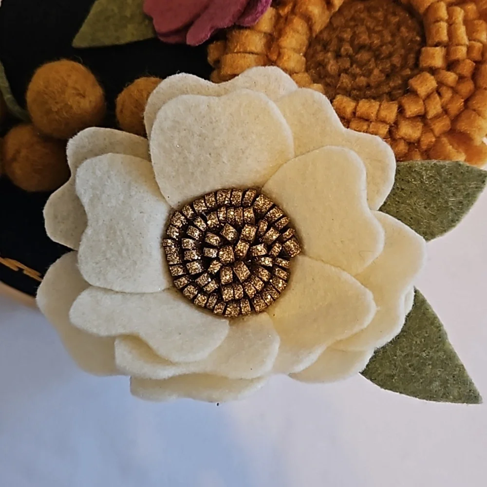 Hand Crafted Floral Wall Decor Hello Sign